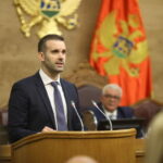 Резолуција УН о Сребреници и срамота црногорске Владе – Миодраг Влаховић