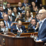 Новий уряд Сербії продовжуватиме рух антизахідним шляхом – Любомир Філіпович