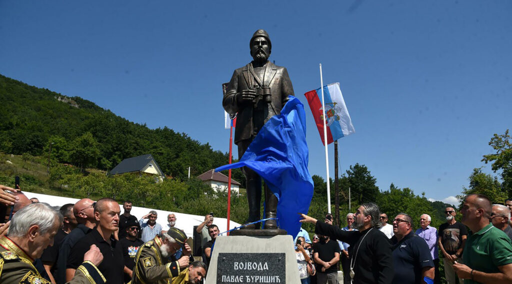 Spomenik ratnom zločincu iz Drugog svjetskog rata kao dio rusko-srpske operacije utjecaja (Ljubomir Filipović)